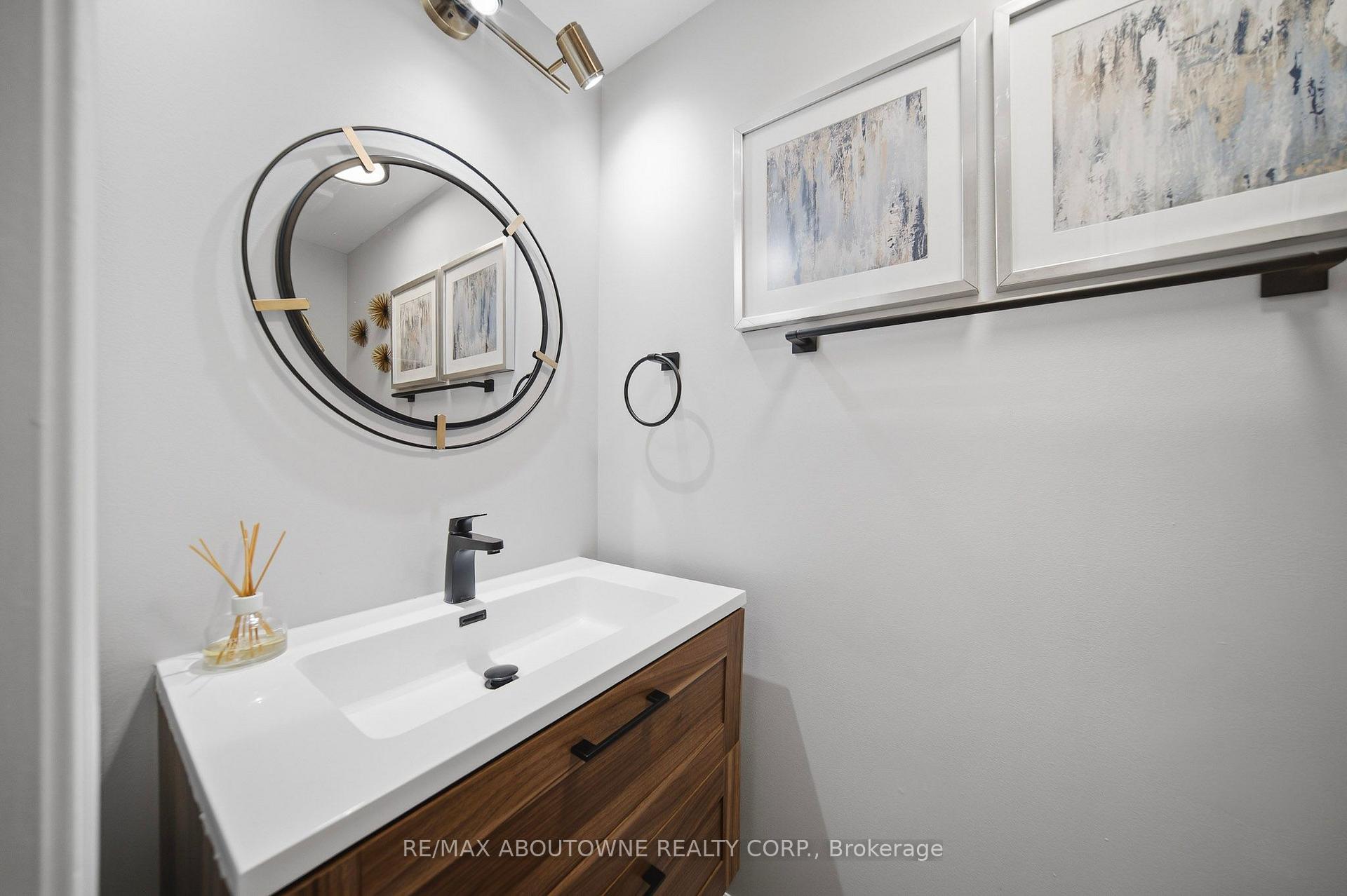 Photo 20 of 5184 Red Brush Drive, Mississauga, Hurontario — HOMEH