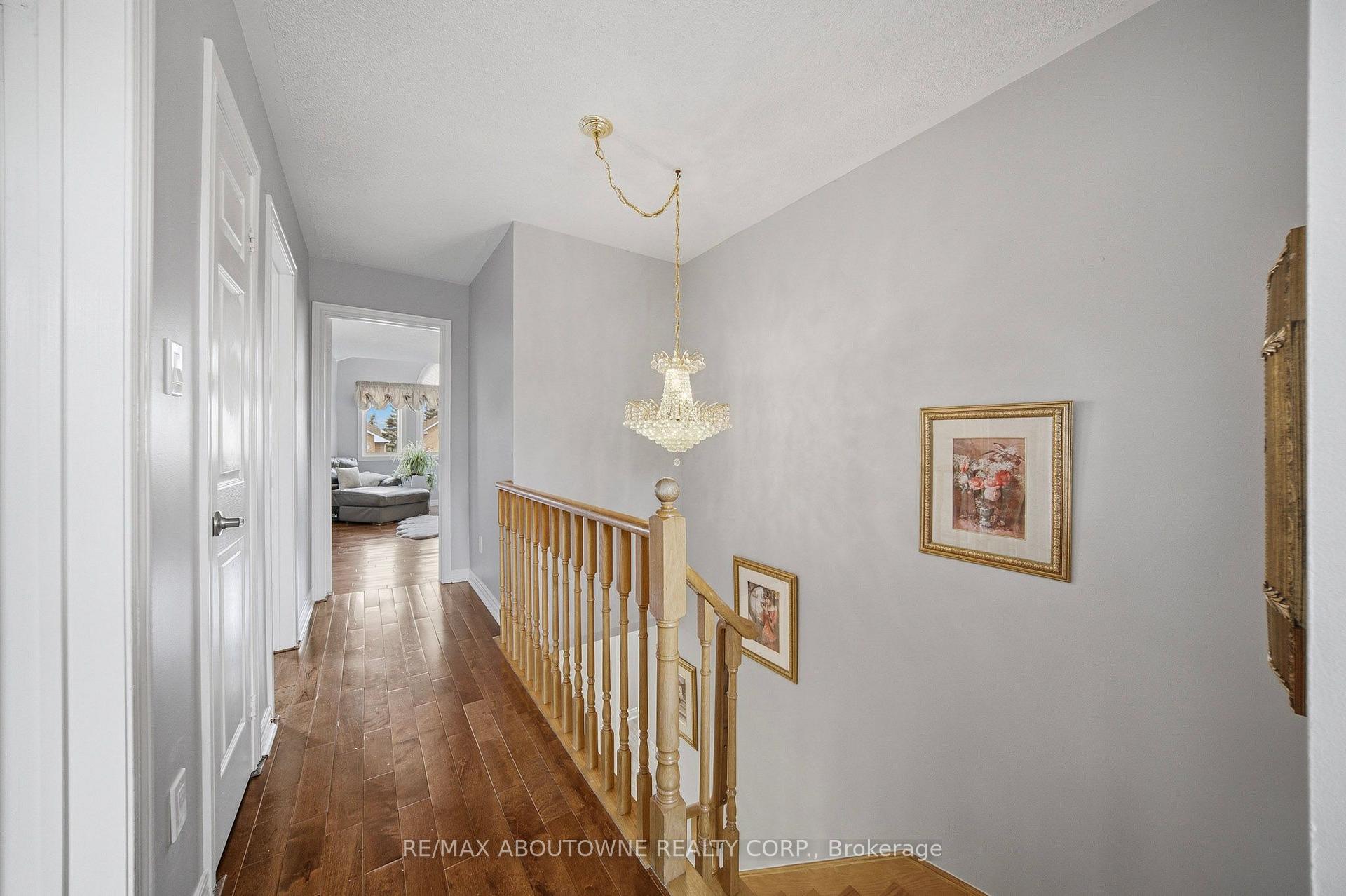Photo 21 of 5184 Red Brush Drive, Mississauga, Hurontario — HOMEH