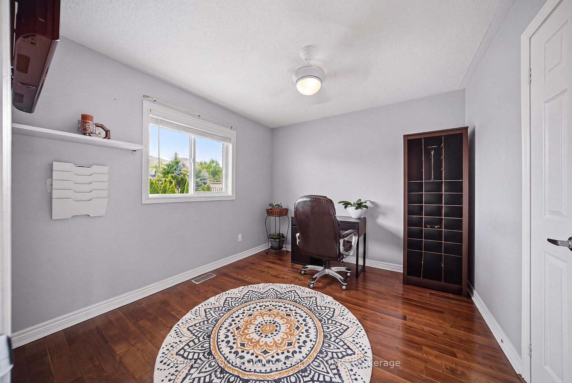 Photo 23 of 5184 Red Brush Drive, Mississauga, Hurontario — HOMEH