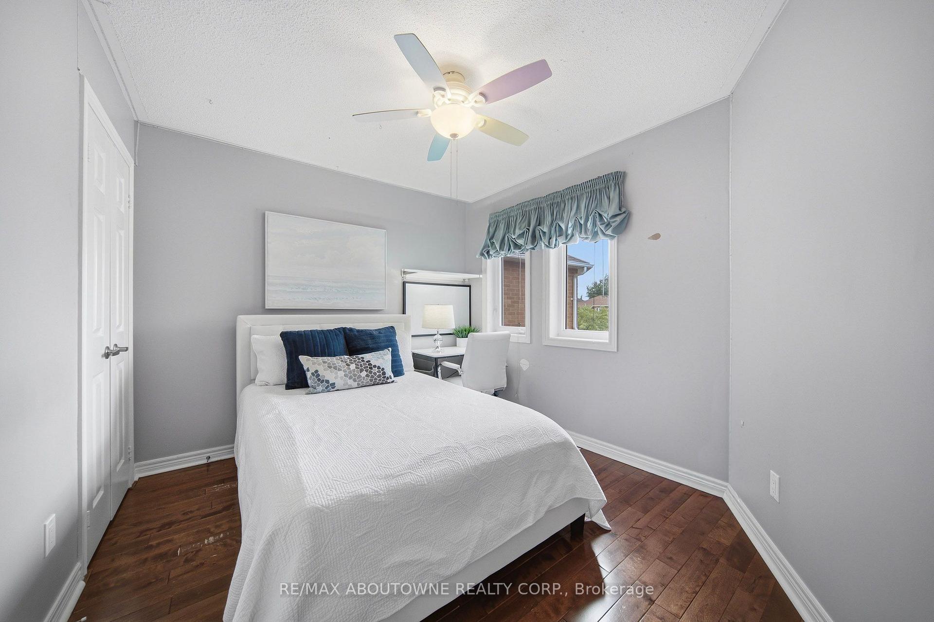 Photo 24 of 5184 Red Brush Drive, Mississauga, Hurontario — HOMEH