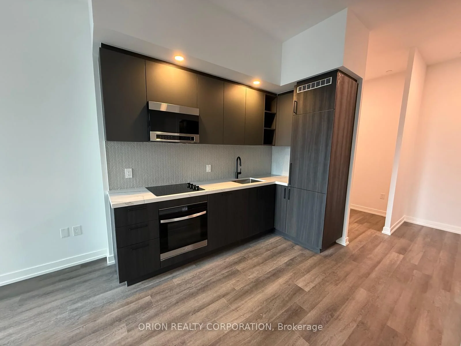 Photo 11 of Unit 314, 5 Meadowdale Road, Vaughan, Vaughan Corporate Centre — HOMEH