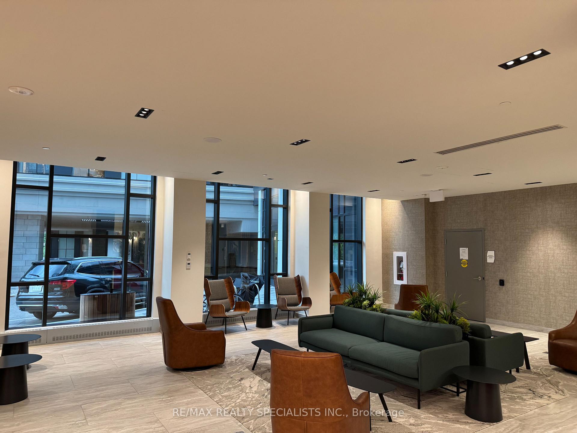 Front of Unit 1506, 2485 Eglington Avenue W