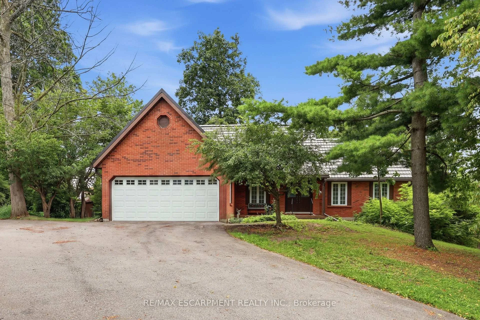 Photo 21 of 2210 1 Sideroad, Burlington, Orchard — HOMEH