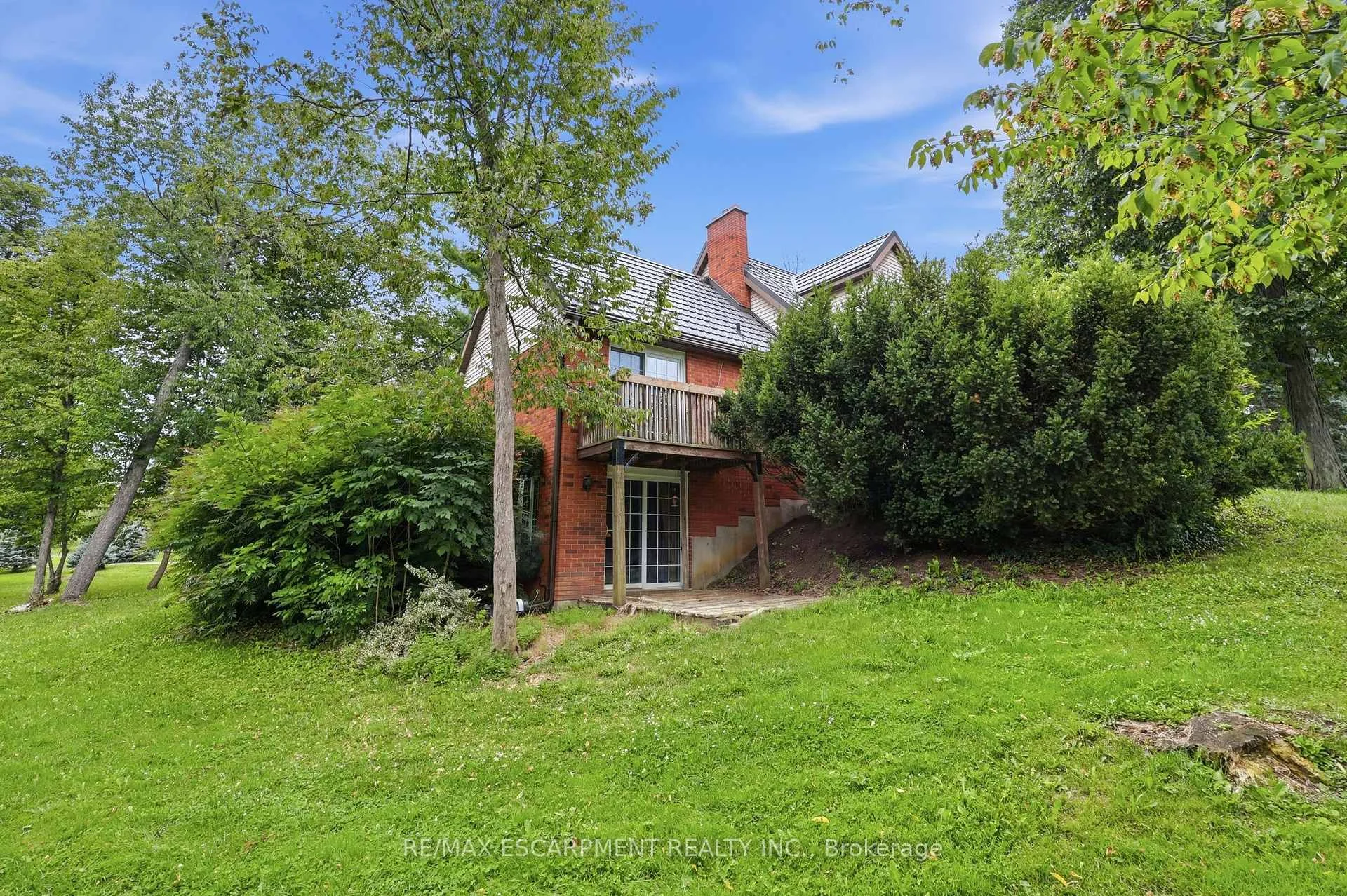 Photo 32 of 2210 1 Sideroad, Burlington, Orchard — HOMEH