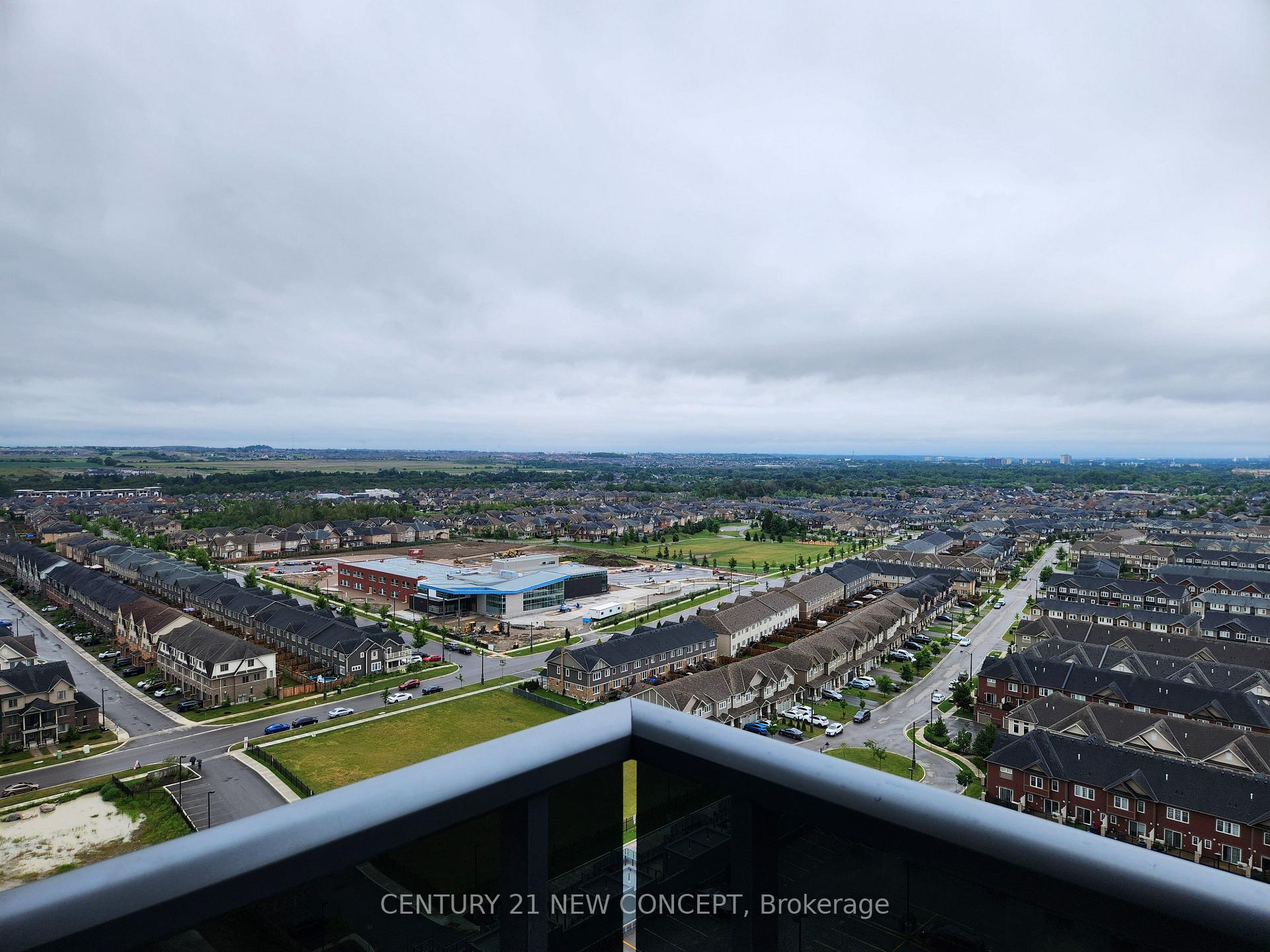 Photo 17 of Unit 1824, 2545 Simcoe St. Street N, Oshawa, Windfields — HOMEH