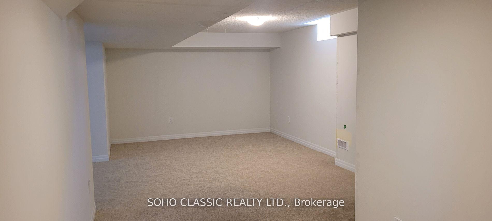 Photo 5 of 19 Connell Drive, Georgina, Keswick North — HOMEH