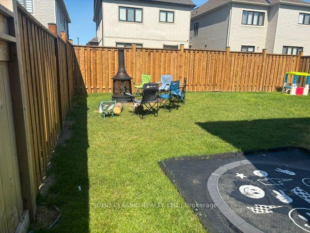 Photo 32 of 19 Connell Drive, Georgina, Keswick North — HOMEH