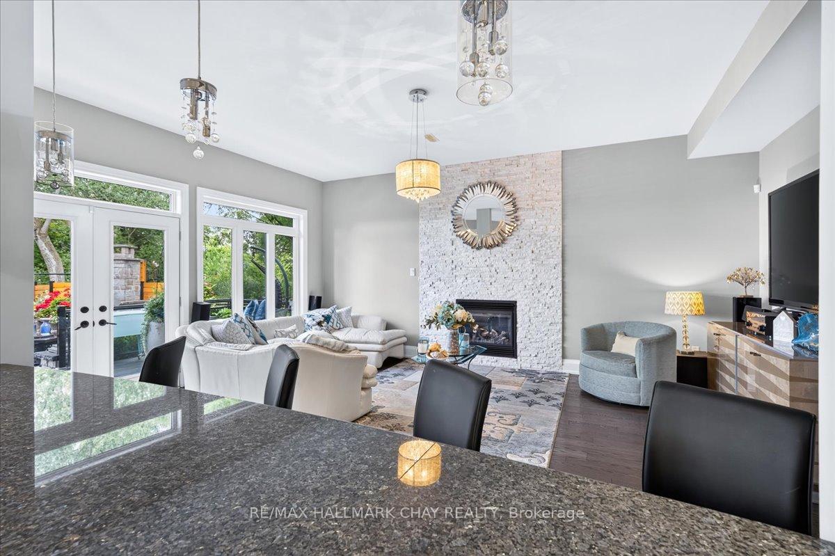Photo 15 of 665 Park Road, Innisfil, Alcona — HOMEH