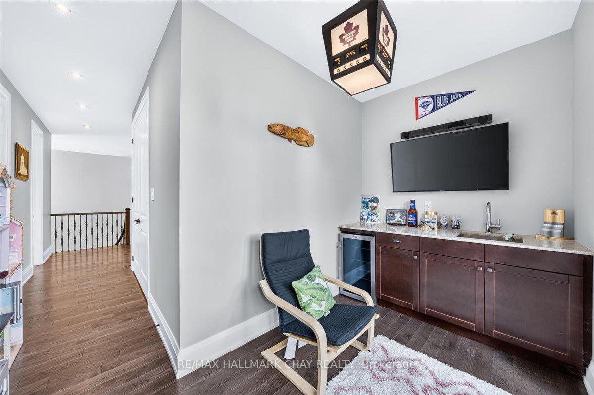 Photo 30 of 665 Park Road, Innisfil, Alcona — HOMEH