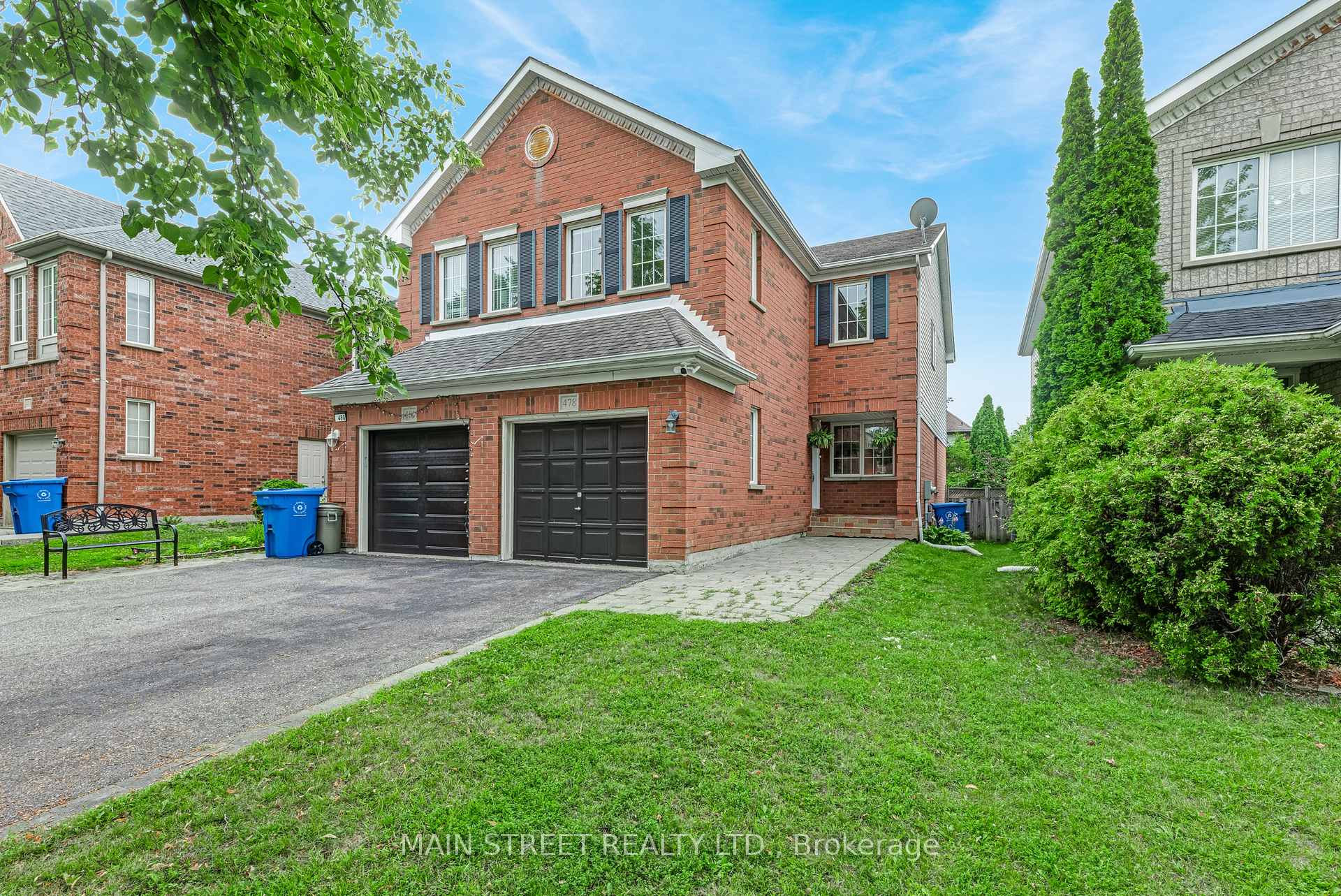 Photo 6 of 478 Heddle Crescent, Newmarket, Stonehaven-Wyndham — HOMEH