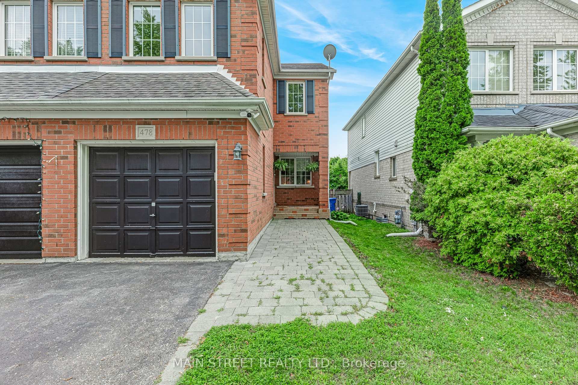 Photo 8 of 478 Heddle Crescent, Newmarket, Stonehaven-Wyndham — HOMEH