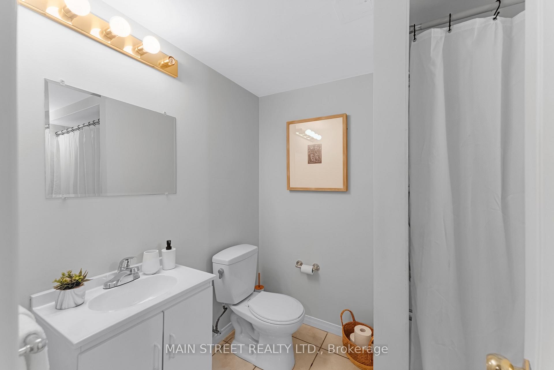 Photo 61 of 478 Heddle Crescent, Newmarket, Stonehaven-Wyndham — HOMEH