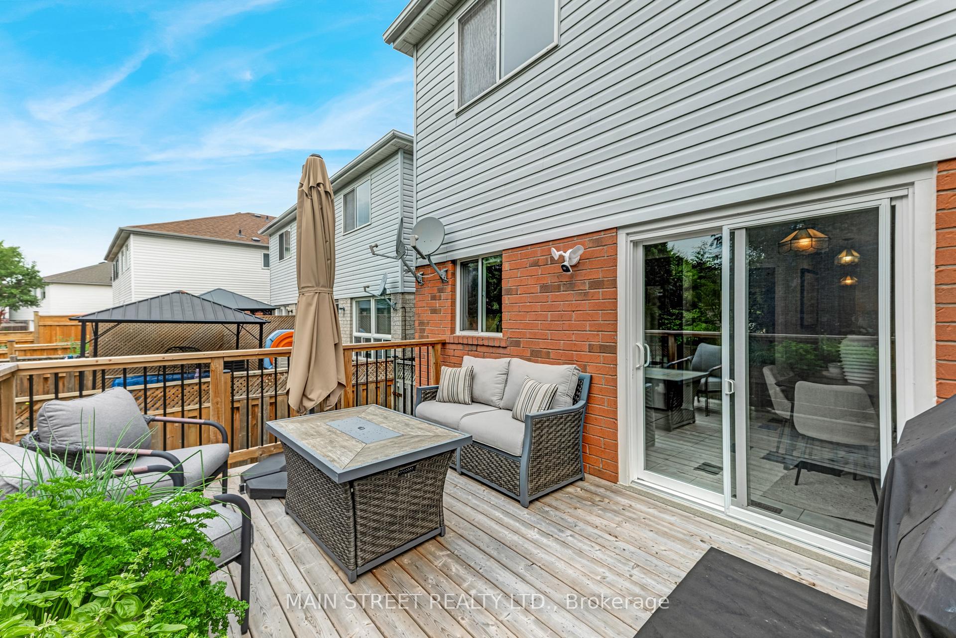 Photo 63 of 478 Heddle Crescent, Newmarket, Stonehaven-Wyndham — HOMEH