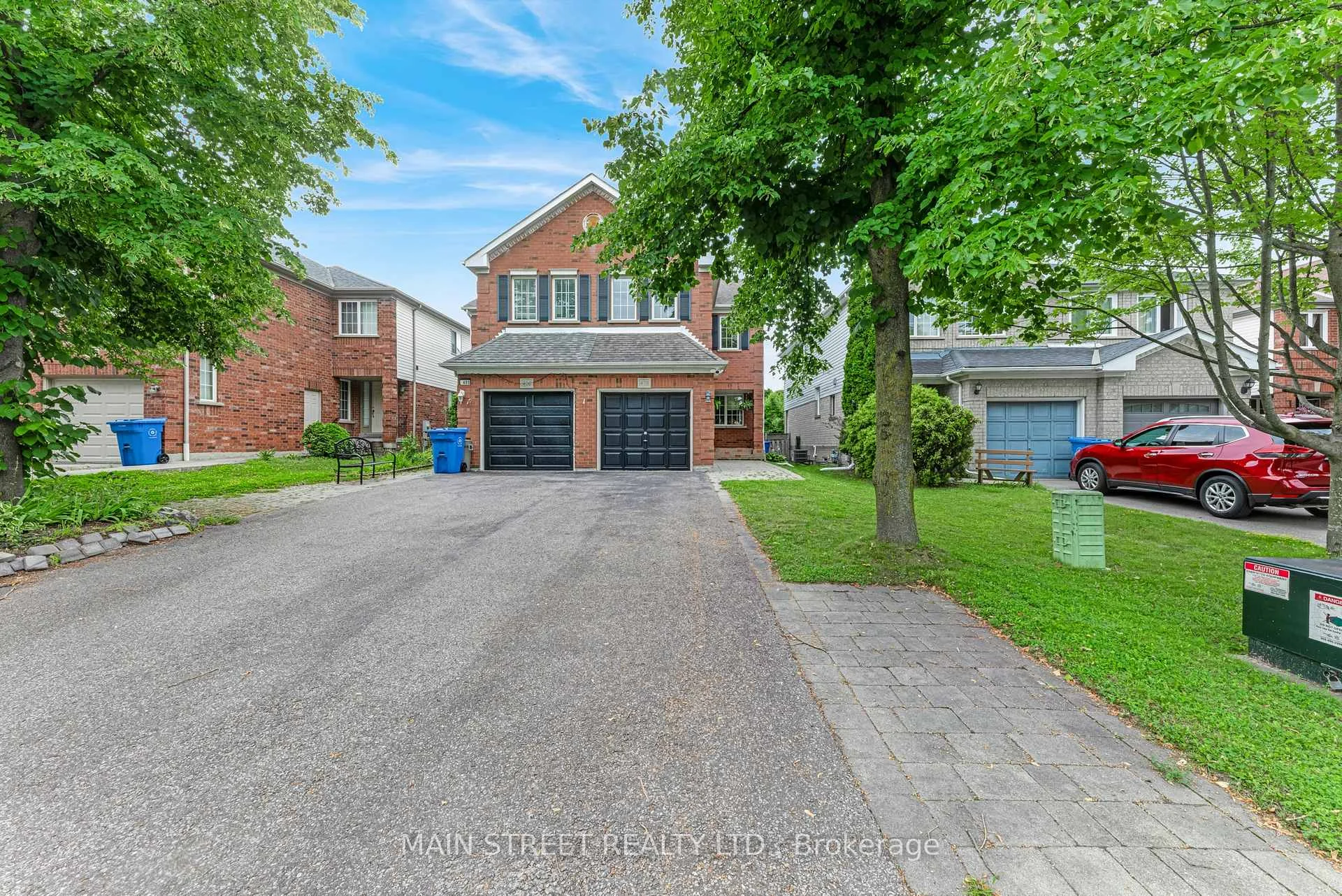 Photo 10 of 478 Heddle Crescent, Newmarket, Stonehaven-Wyndham — HOMEH