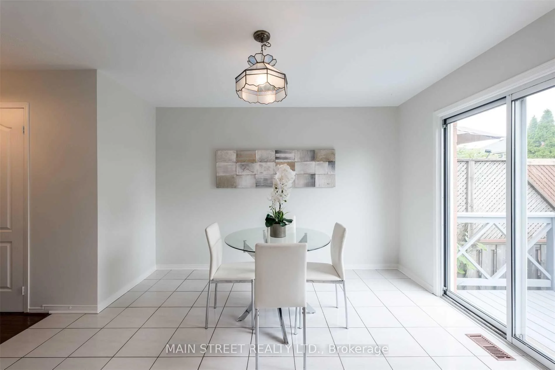 Photo 22 of 478 Heddle Crescent, Newmarket, Stonehaven-Wyndham — HOMEH