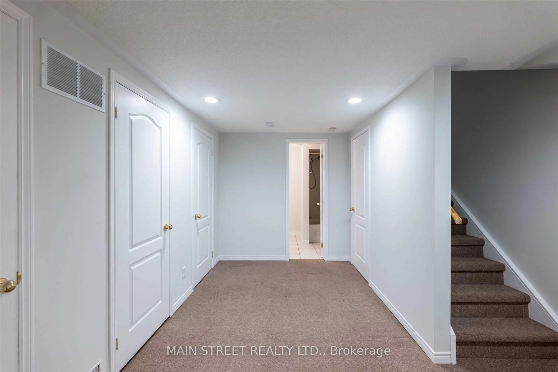 Photo 45 of 478 Heddle Crescent, Newmarket, Stonehaven-Wyndham — HOMEH