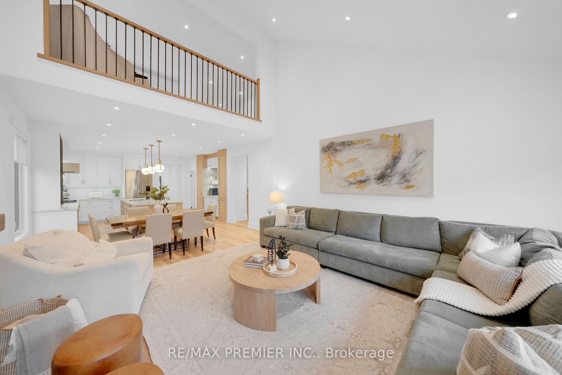 Photo 20 of 37 Walls Crescent, New Tecumseth, Tottenham — HOMEH