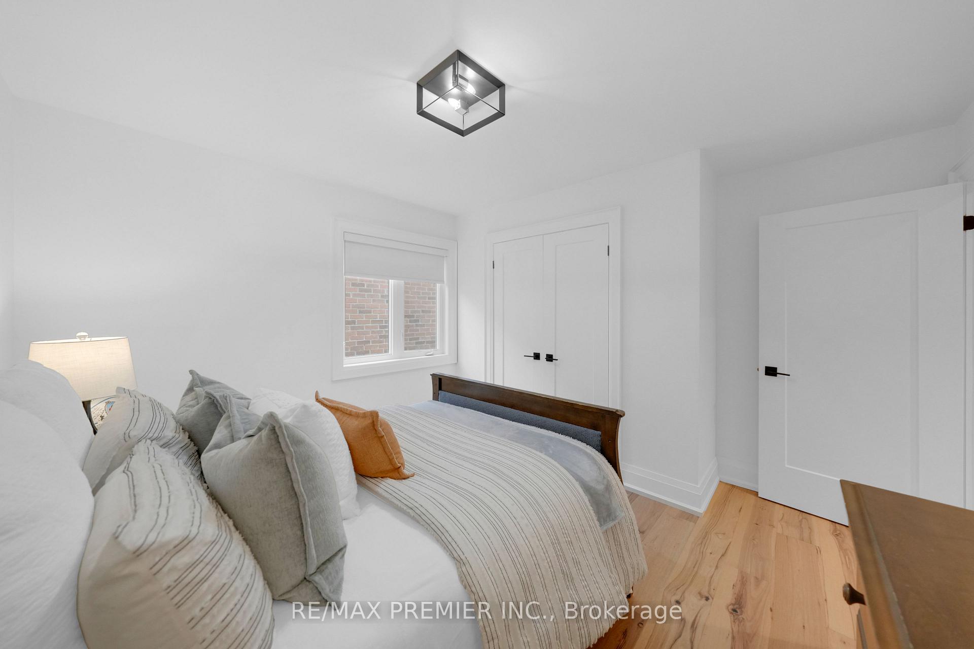 Photo 35 of 37 Walls Crescent, New Tecumseth, Tottenham — HOMEH