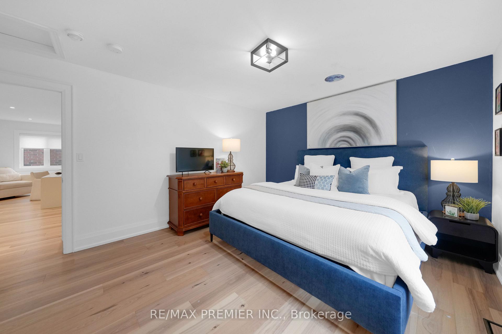 Photo 38 of 37 Walls Crescent, New Tecumseth, Tottenham — HOMEH