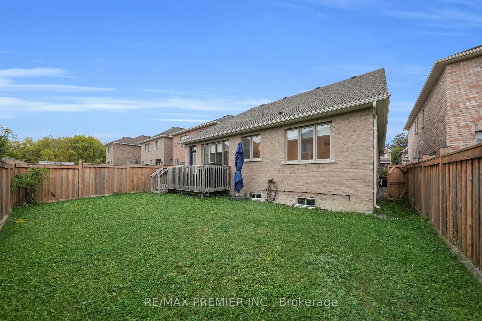 Photo 40 of 37 Walls Crescent, New Tecumseth, Tottenham — HOMEH