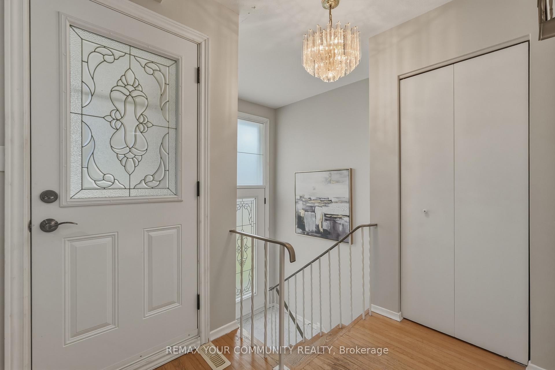Photo 11 of 3091 Rymal Road, Mississauga, Applewood — HOMEH
