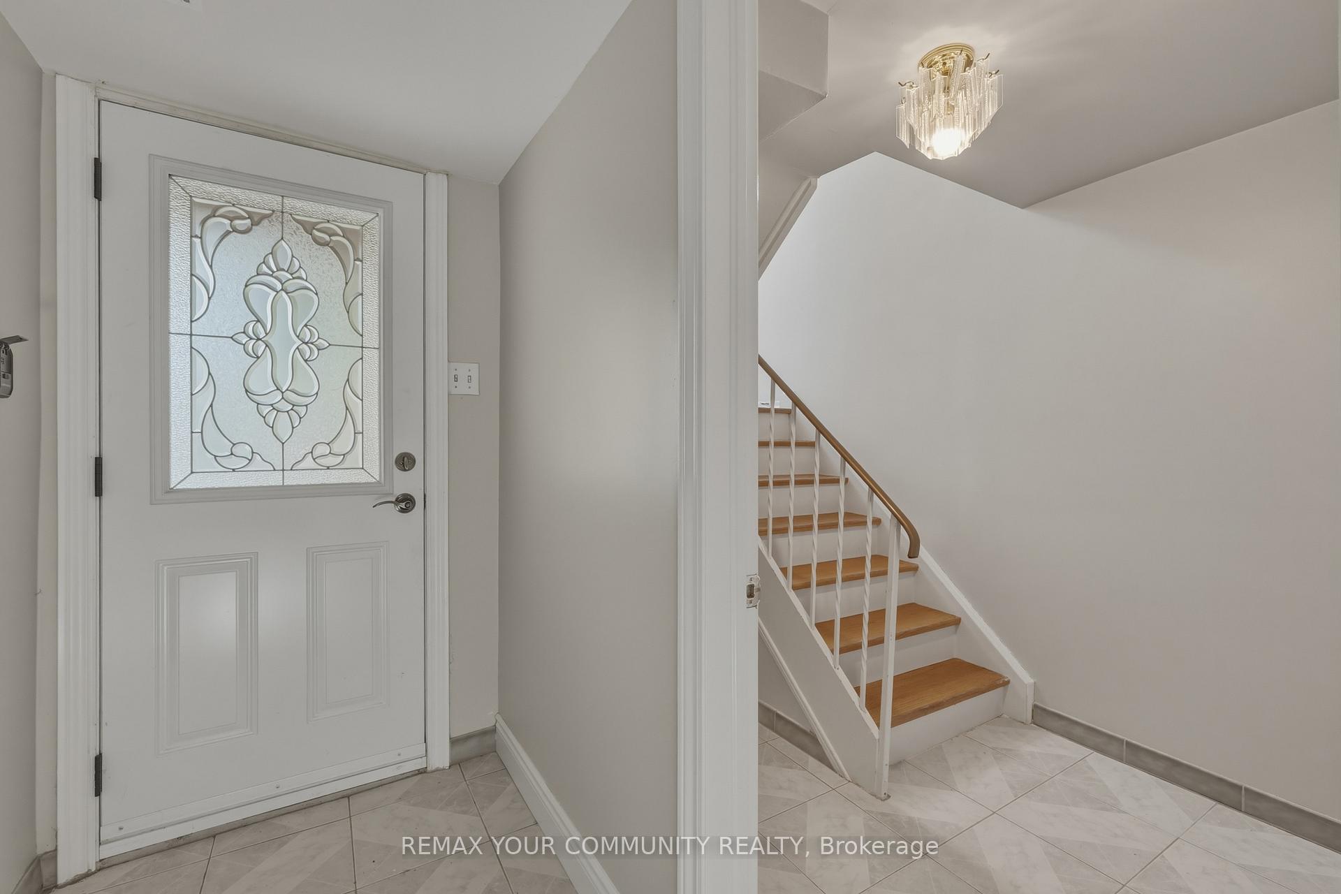 Photo 30 of 3091 Rymal Road, Mississauga, Applewood — HOMEH