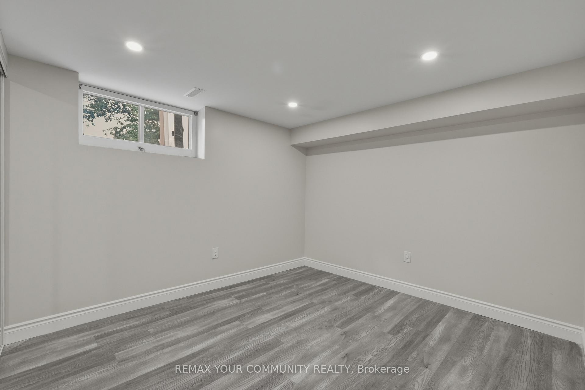 Photo 41 of 3091 Rymal Road, Mississauga, Applewood — HOMEH