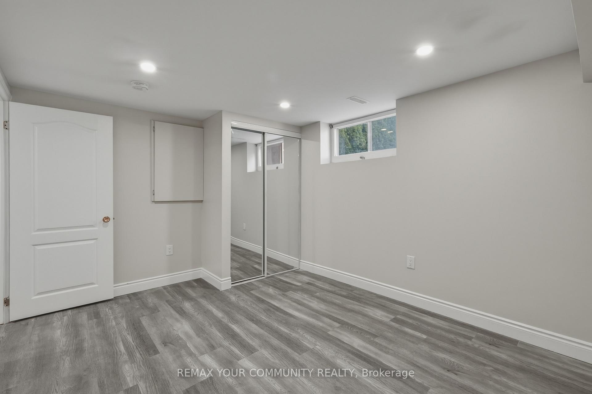Photo 42 of 3091 Rymal Road, Mississauga, Applewood — HOMEH
