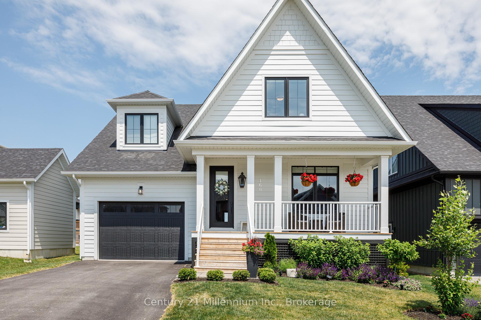 Photo 1 of 160 Sycamore Street, Blue Mountains — HOMEH