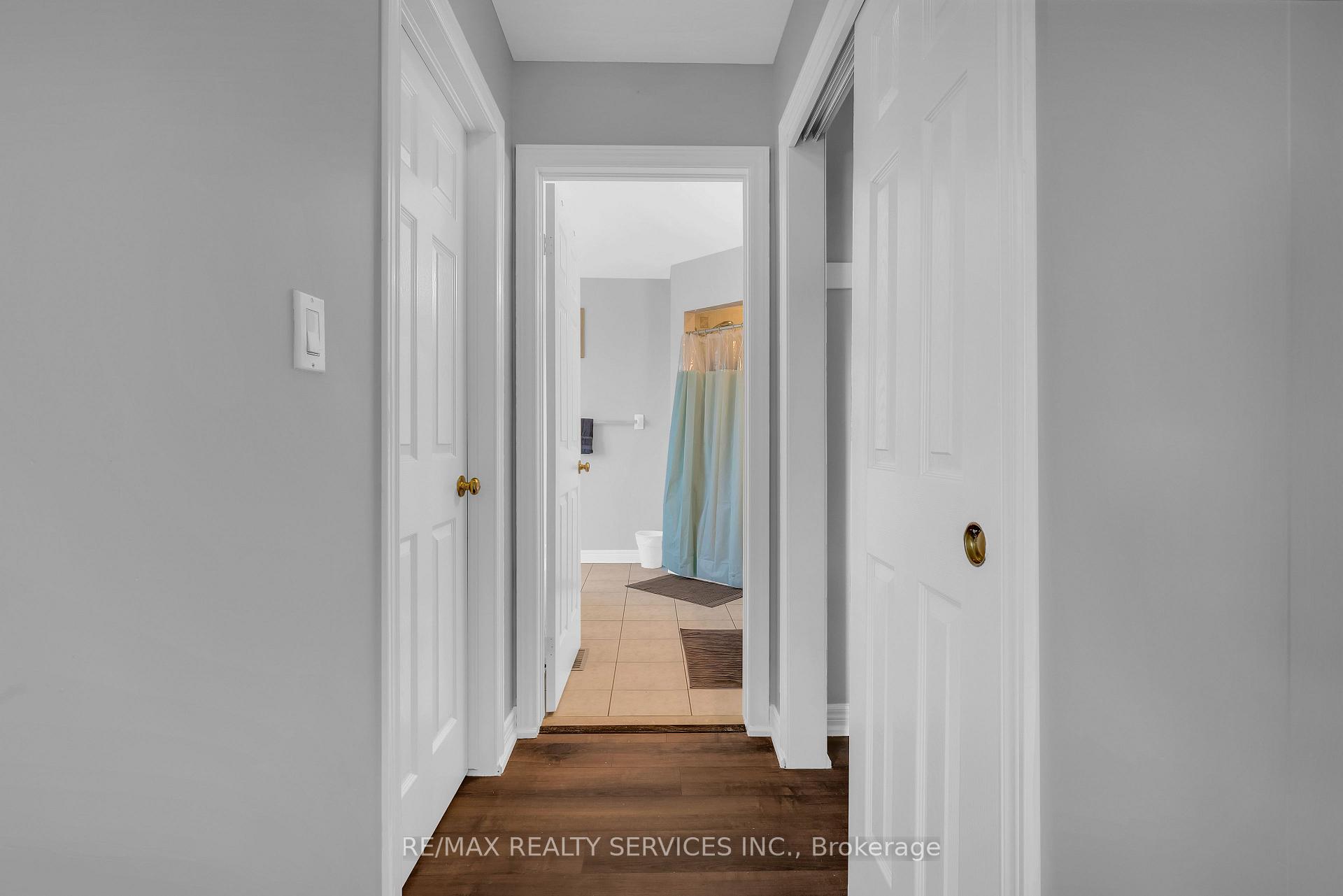 Photo 26 of 7009 Kalar Road, Niagara Falls, Forestview — HOMEH