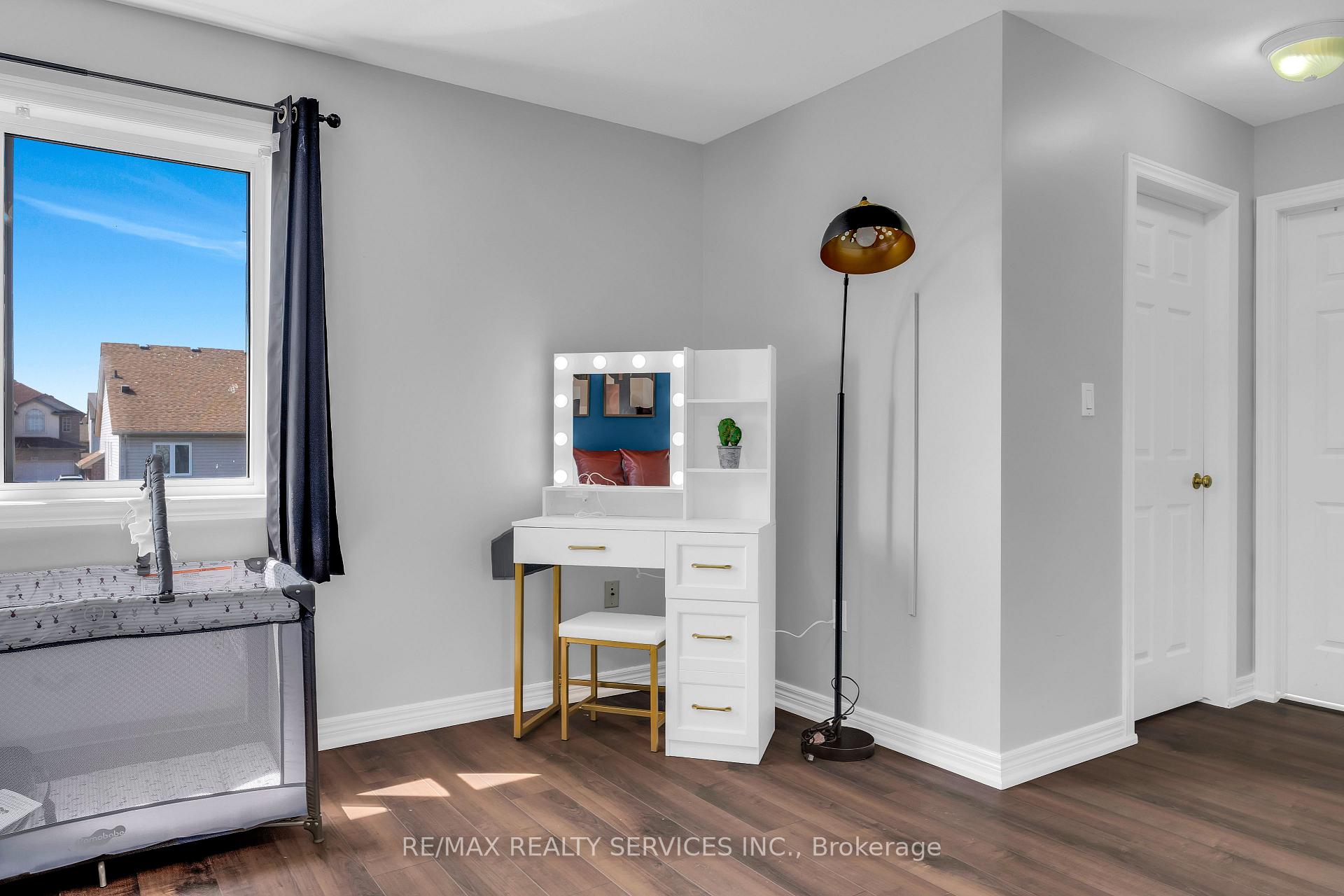 Photo 29 of 7009 Kalar Road, Niagara Falls, Forestview — HOMEH