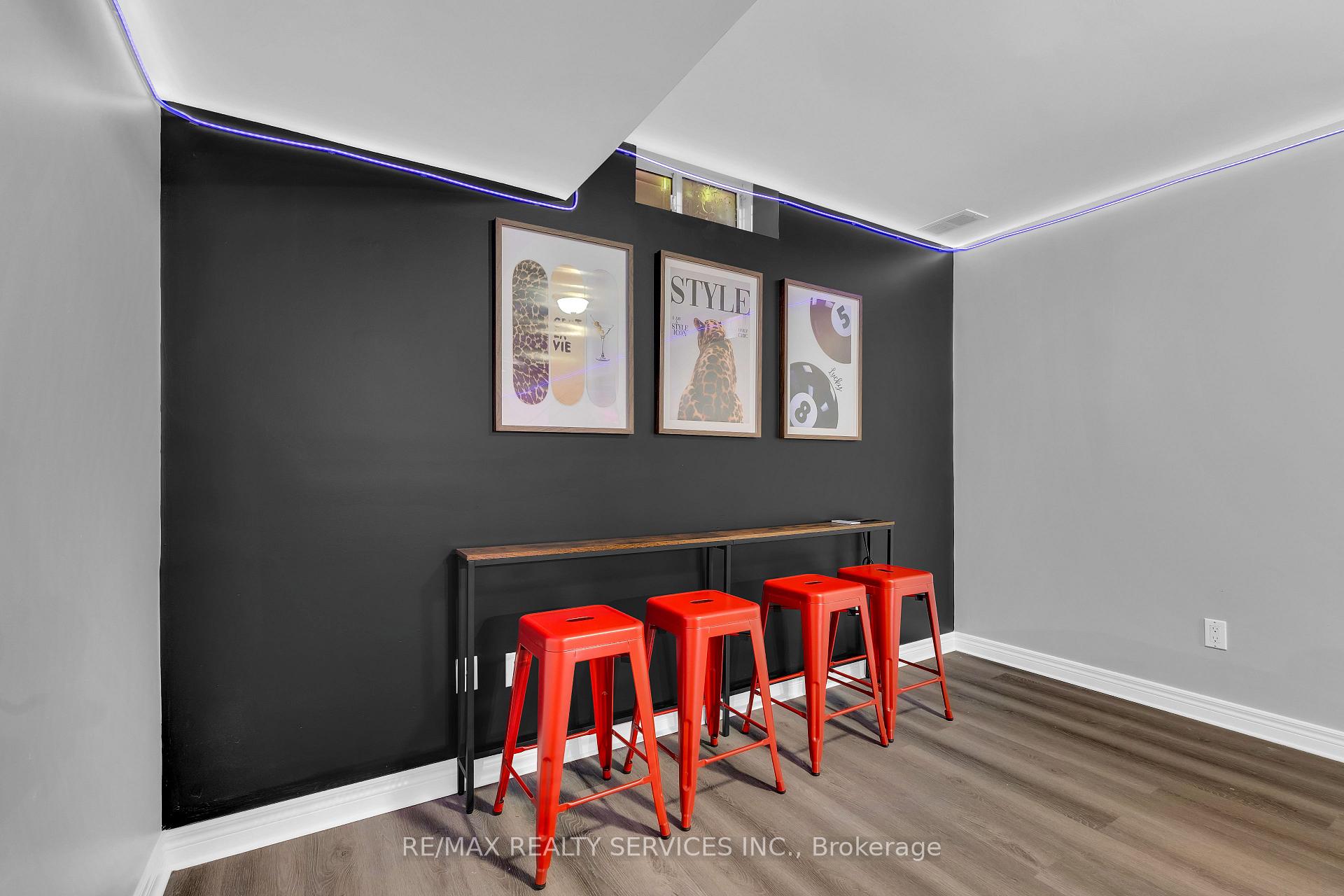 Photo 45 of 7009 Kalar Road, Niagara Falls, Forestview — HOMEH