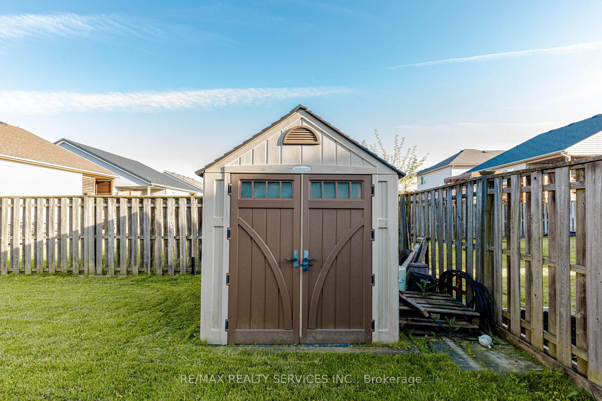 Photo 48 of 7009 Kalar Road, Niagara Falls, Forestview — HOMEH
