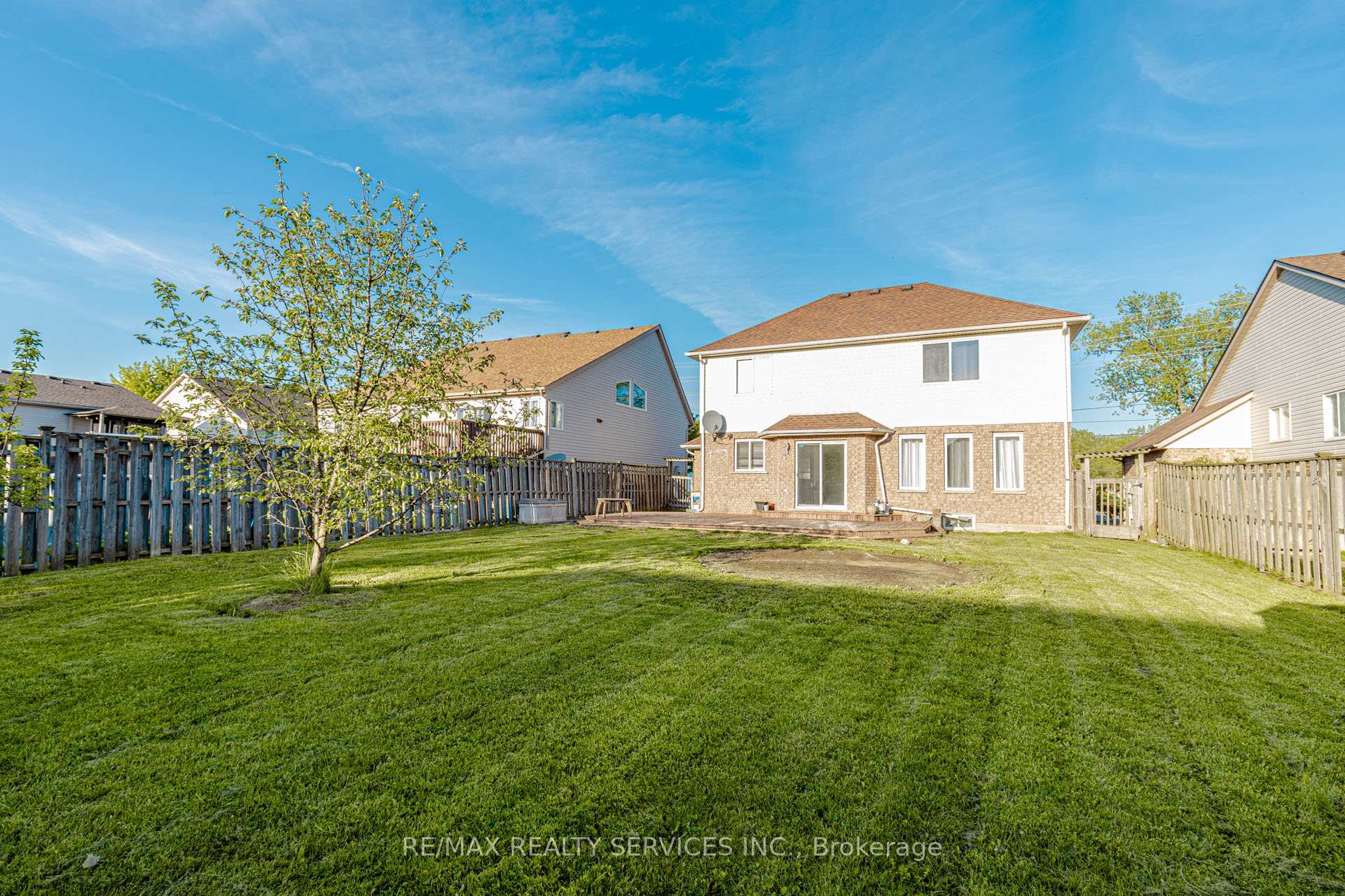 Photo 49 of 7009 Kalar Road, Niagara Falls, Forestview — HOMEH