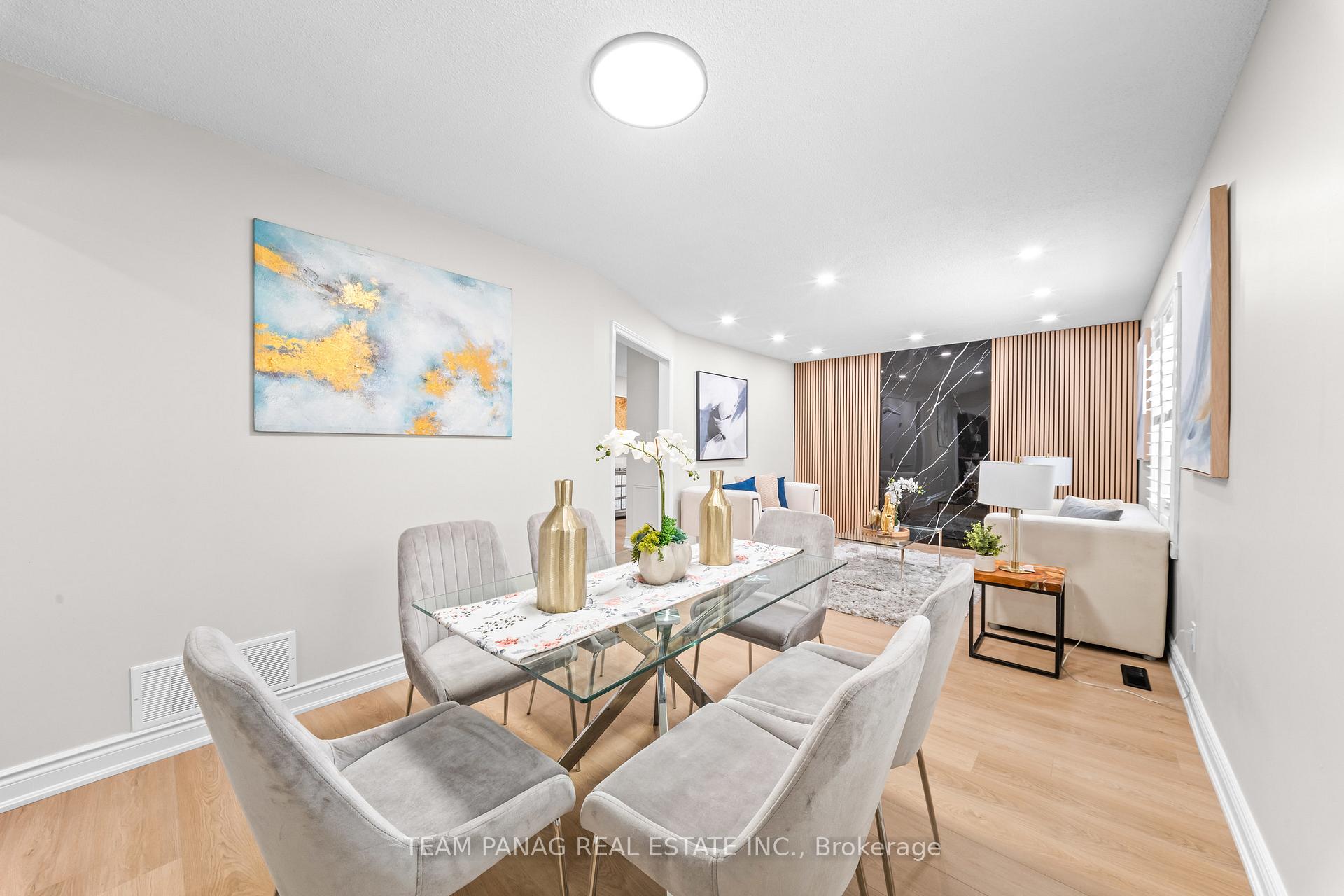 Photo 8 of 39 Colchester Avenue, Brampton, Heart Lake West — HOMEH