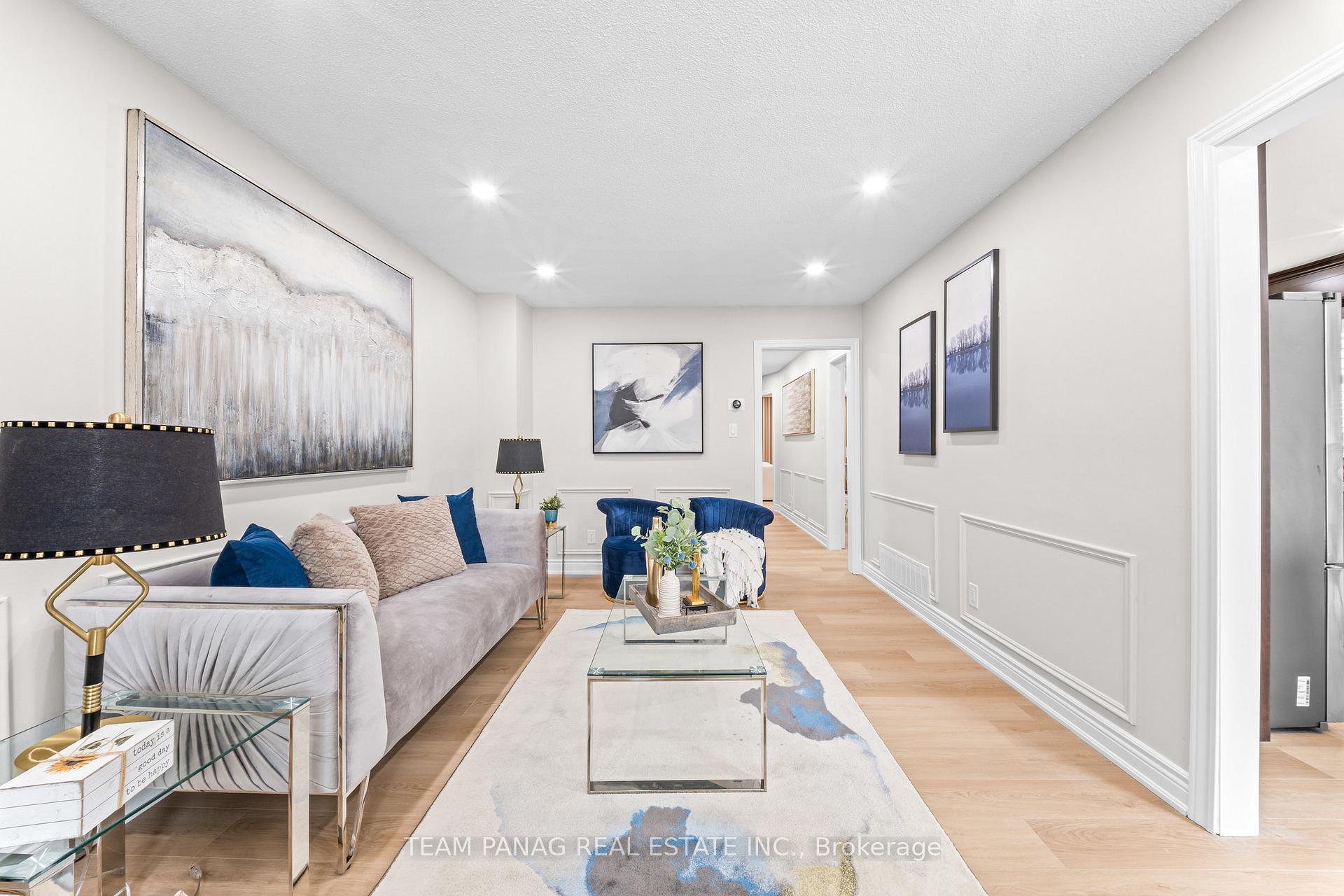 Photo 18 of 39 Colchester Avenue, Brampton, Heart Lake West — HOMEH