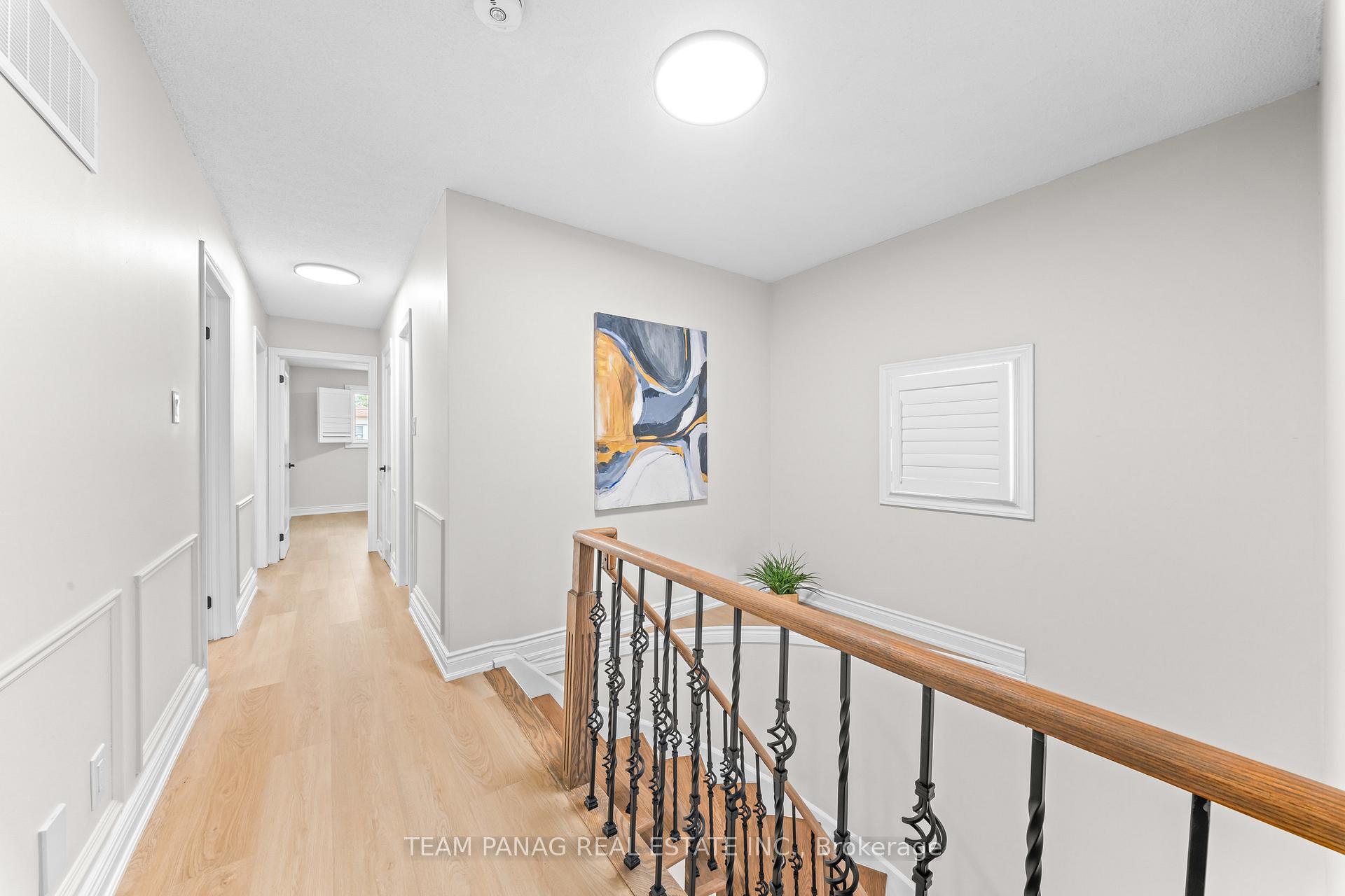 Photo 25 of 39 Colchester Avenue, Brampton, Heart Lake West — HOMEH