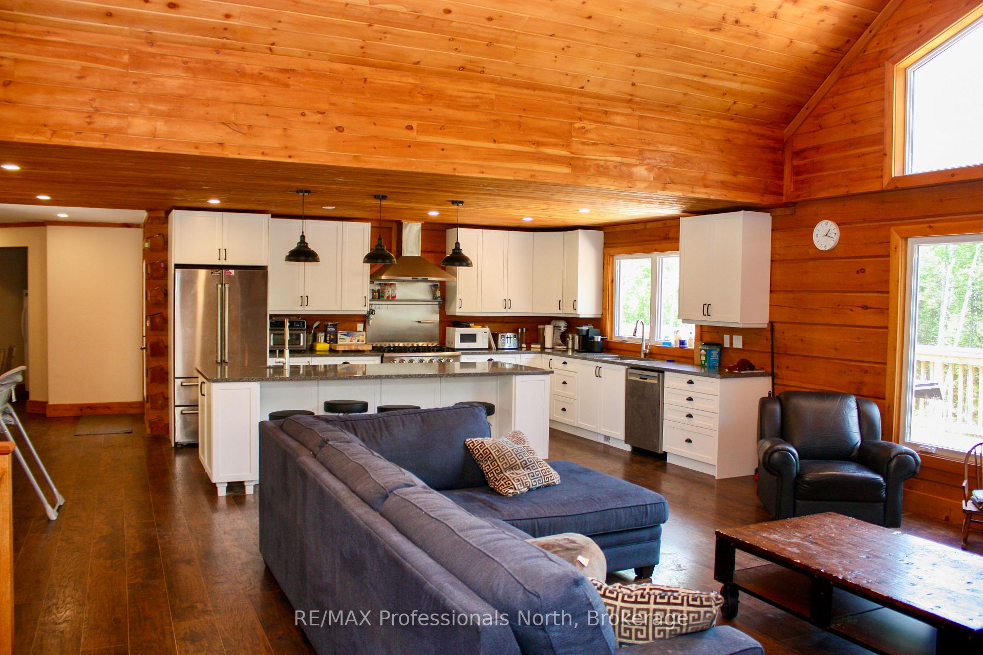 Photo 5 of 511 Brethour Road, Hastings Highlands, Herschel Ward — HOMEH