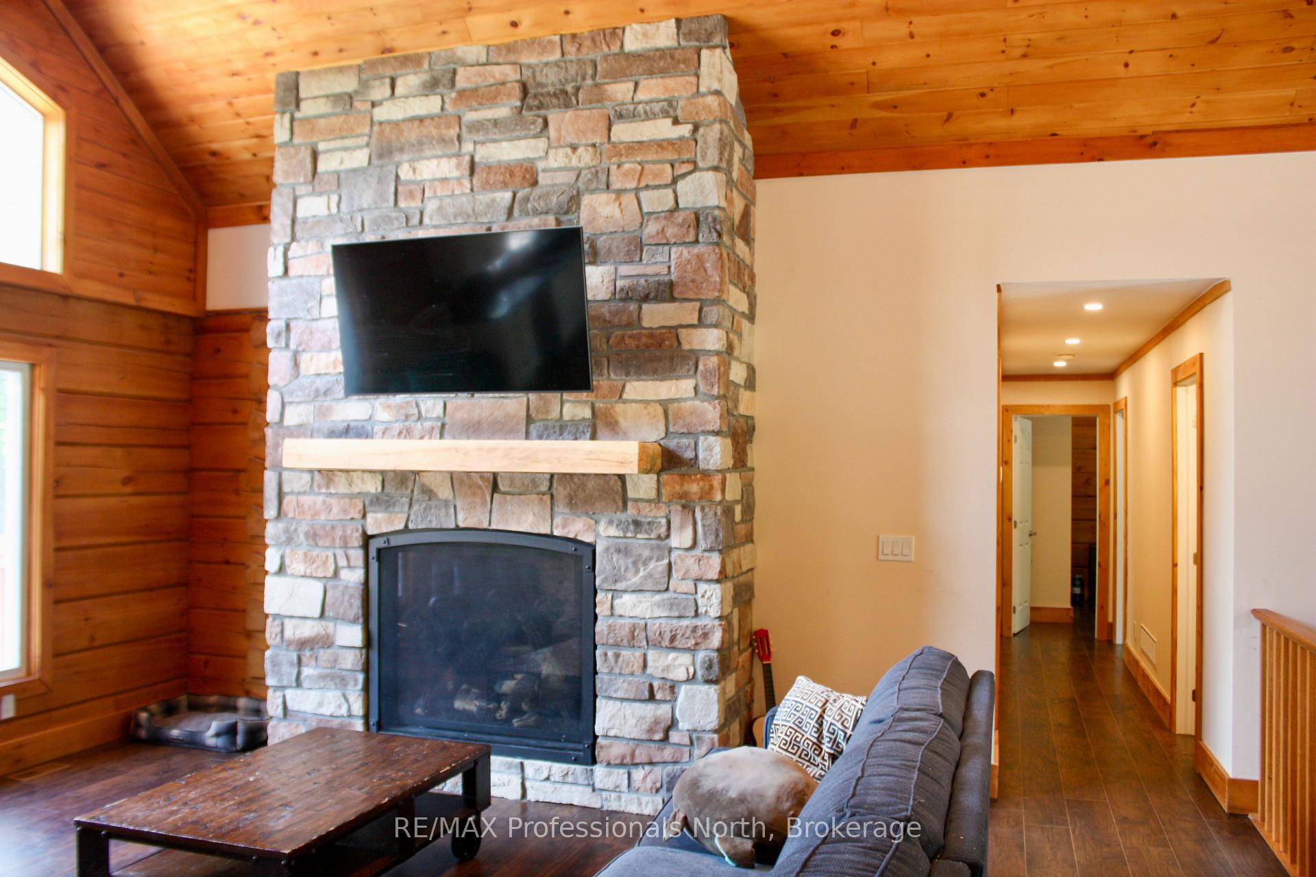 Photo 11 of 511 Brethour Road, Hastings Highlands, Herschel Ward — HOMEH