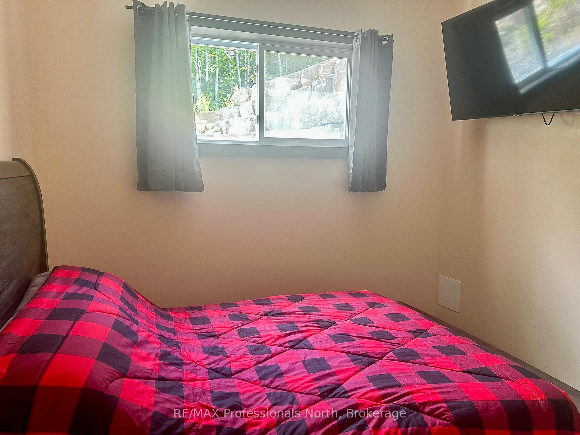 Photo 25 of 511 Brethour Road, Hastings Highlands, Herschel Ward — HOMEH