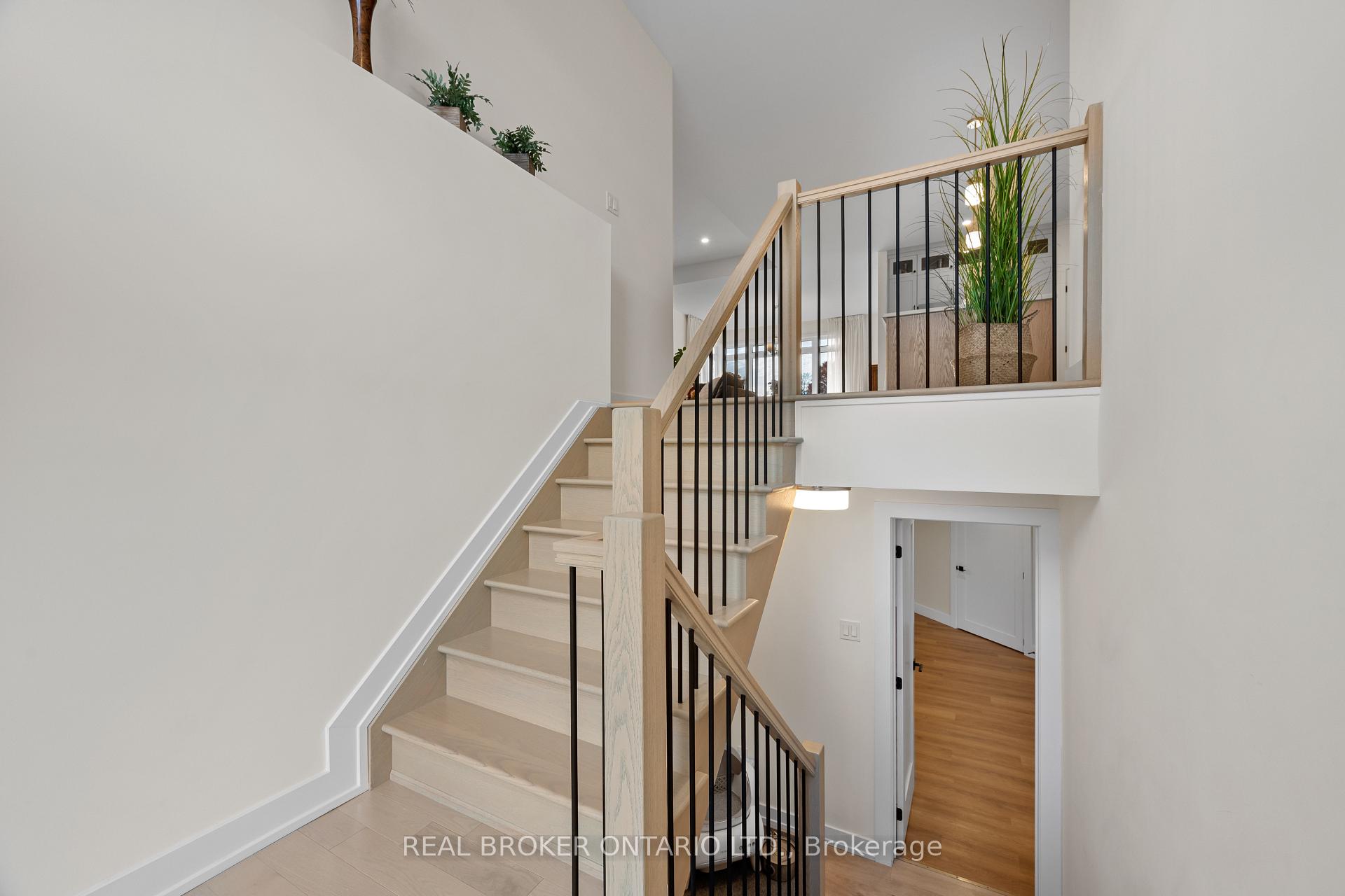 Photo 29 of 119 Ernest Way, Tay Valley, Bathurst/Burgess & Sherbrooke (Bathurst) Twp — HOMEH