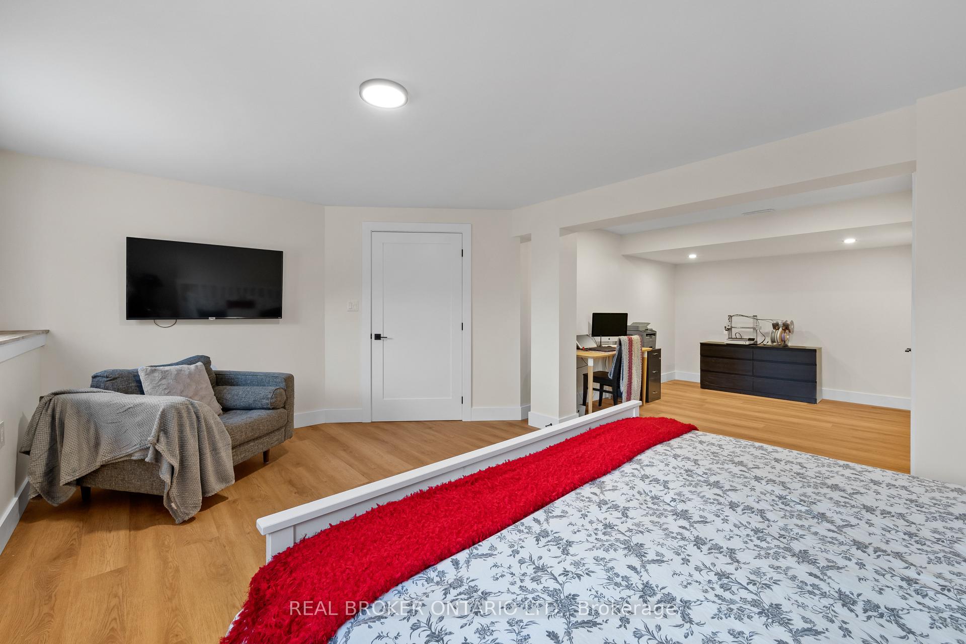 Photo 36 of 119 Ernest Way, Tay Valley, Bathurst/Burgess & Sherbrooke (Bathurst) Twp — HOMEH