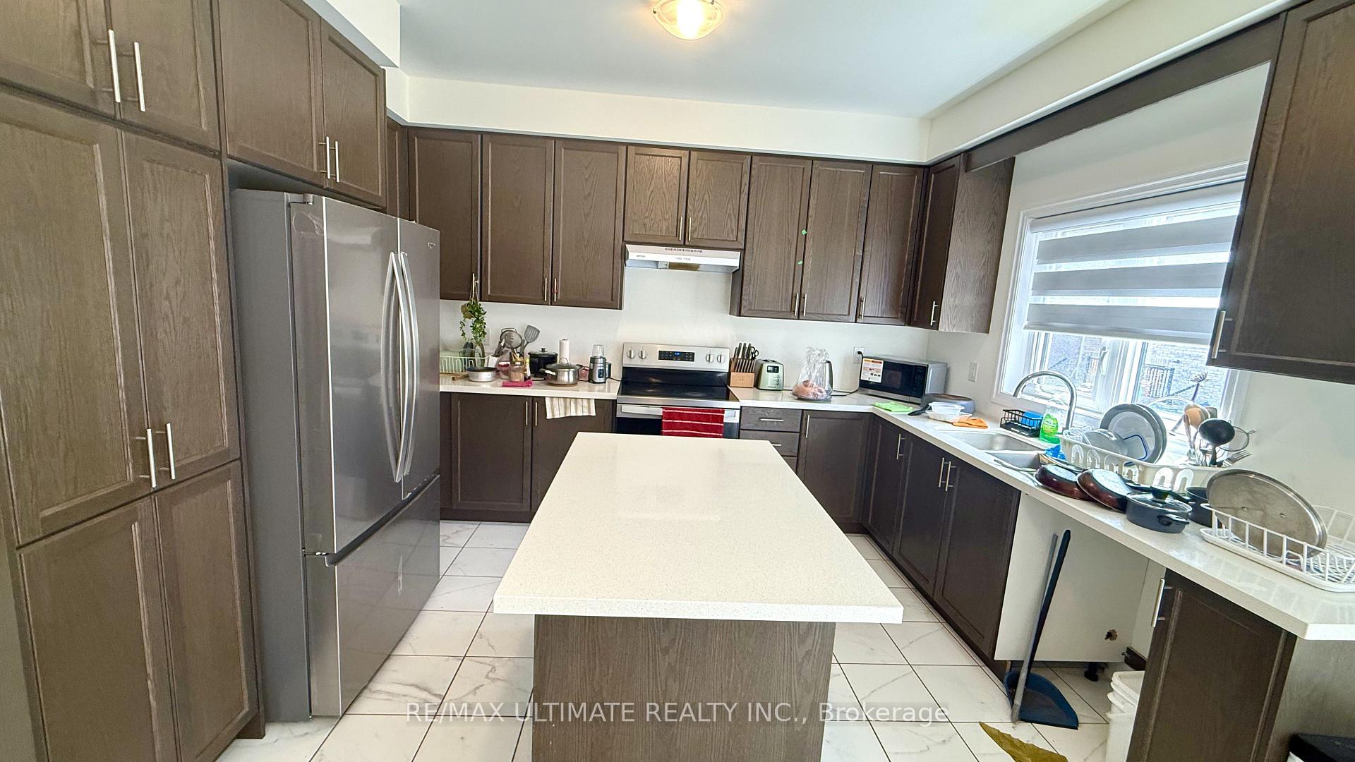 Photo 15 of 258 Warden Street, Clearview, Stayner — HOMEH