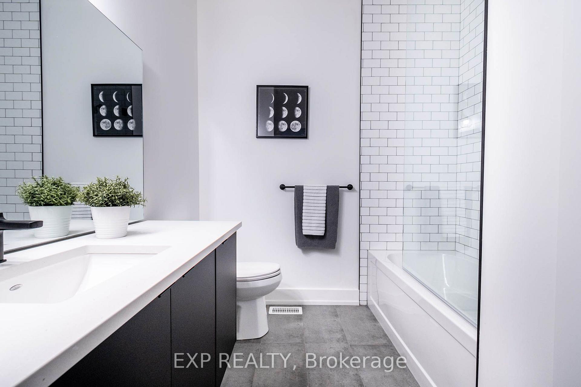 Photo 6 of 8889 Angie Drive, Niagara Falls, Forestview — HOMEH