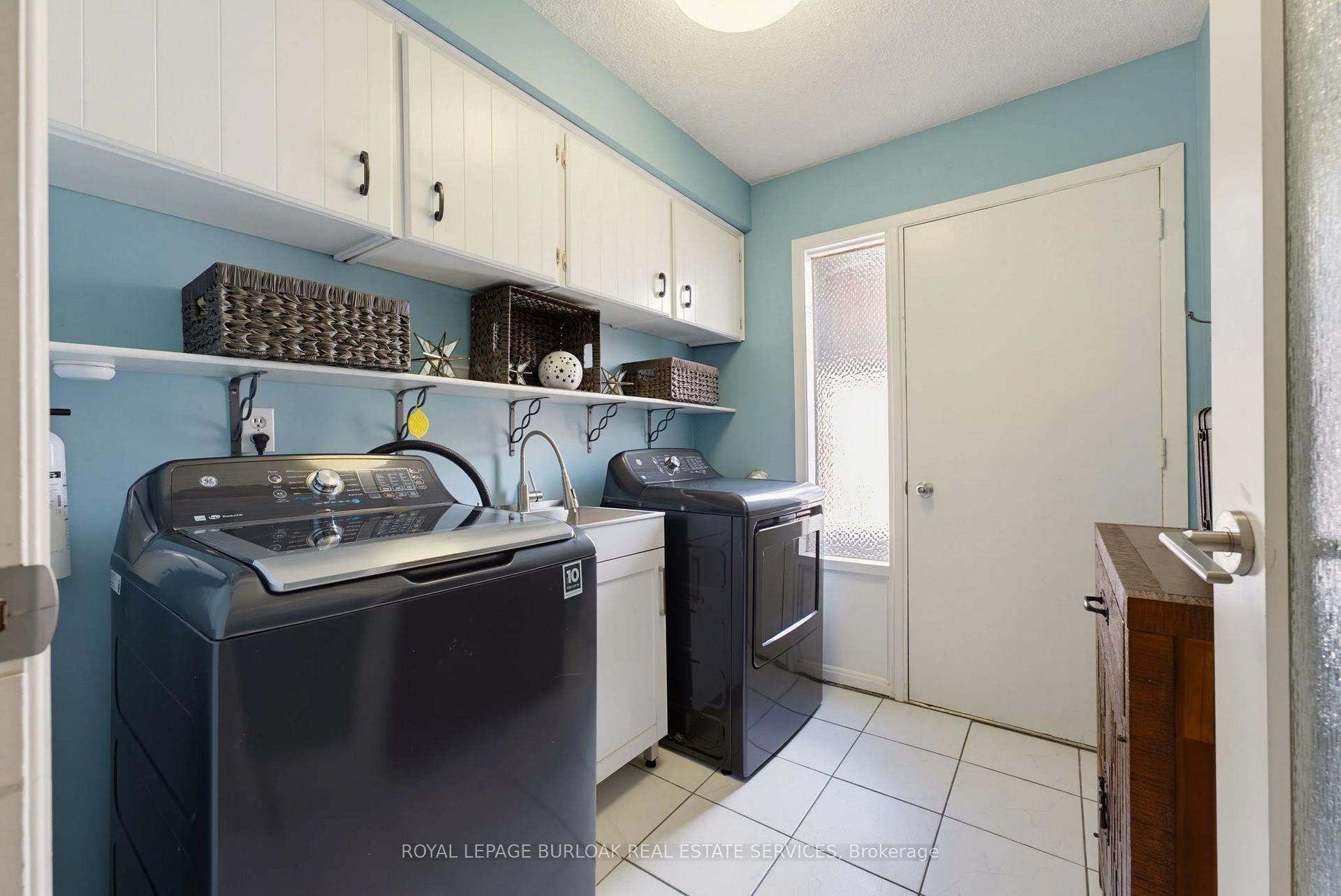 Photo 20 of 2325 Duncaster Drive, Burlington, Brant Hills — HOMEH