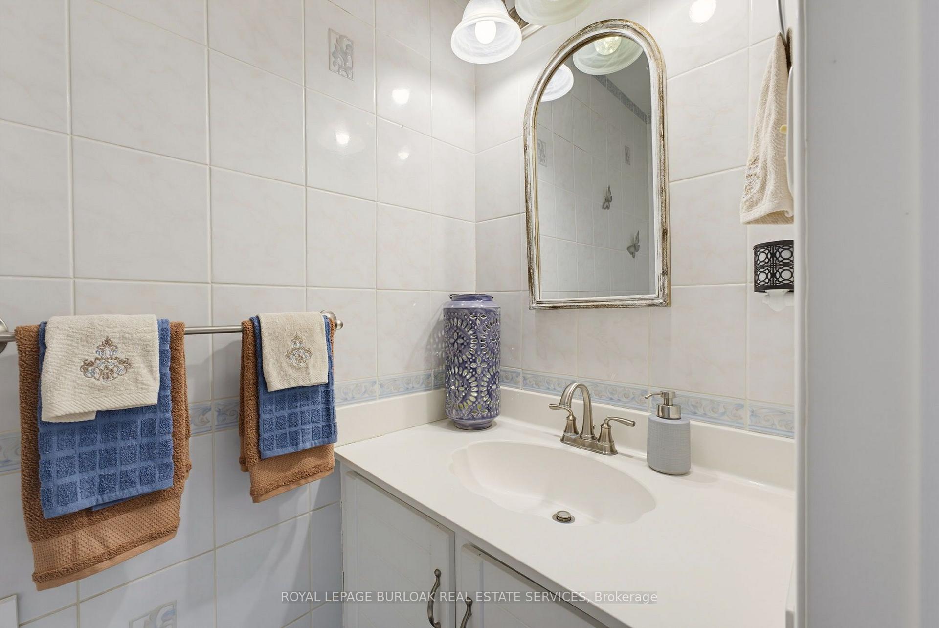 Photo 21 of 2325 Duncaster Drive, Burlington, Brant Hills — HOMEH
