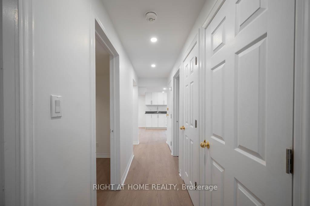 Photo 14 of 35 Echoridge (Bsmt) Drive, Brampton, Fletcher's Meadow — HOMEH