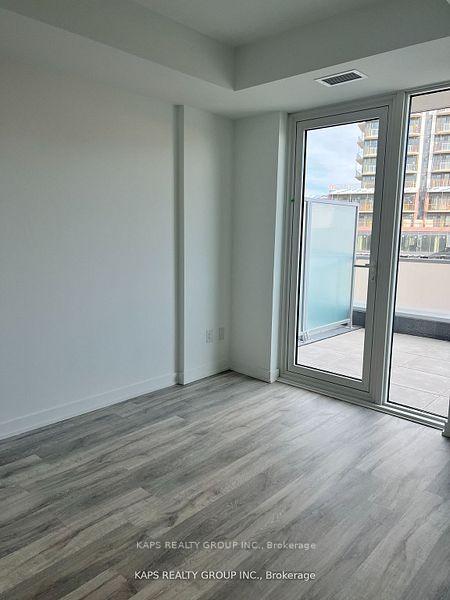 Photo 9 of Unit 201, 215 Lakeshore Road W, Mississauga, Port Credit — HOMEH