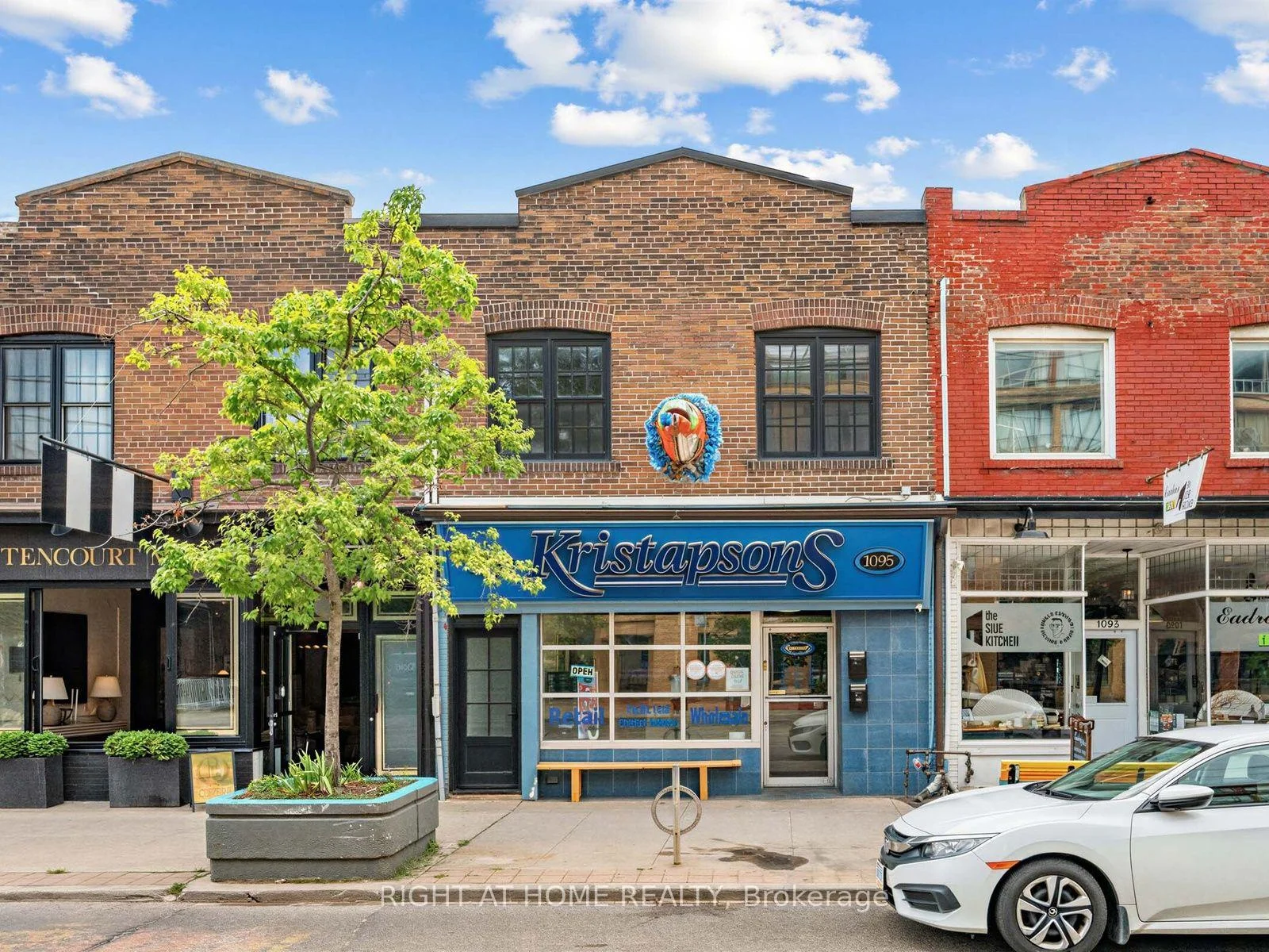 Photo 4 of Unit Upper, 1095 Queen Street E, Toronto, South Riverdale — HOMEH