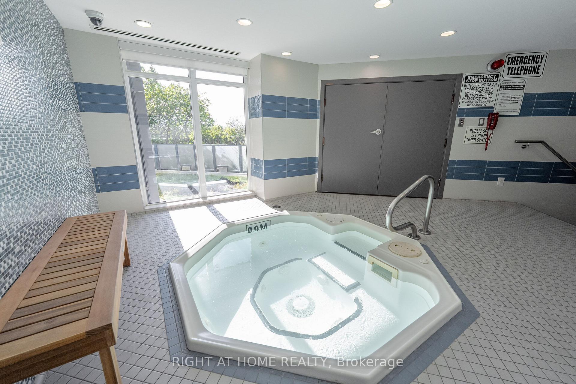 Photo 20 of Unit 306, 7171 Yonge Street, Markham, Thornhill — HOMEH